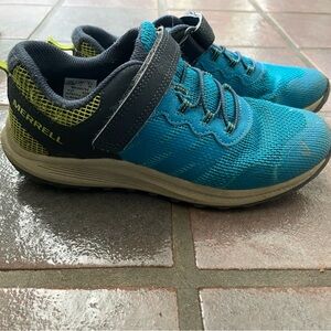 Merrell Blue and Black Sneakers with Velcro Strap and Breathable Mesh